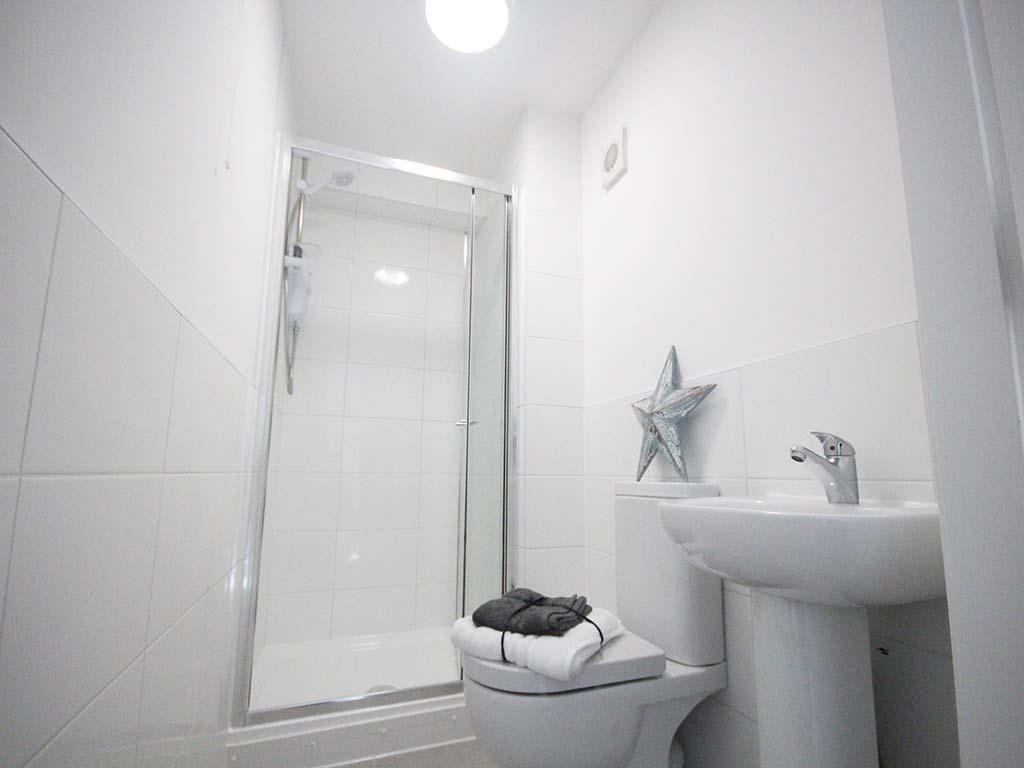 2 bedroom apartment To Let in Earby - 2507.JPG
